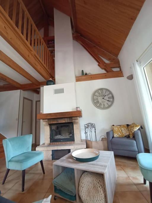 Maison De Montagne Au Calme Avec Cheminee Poubeau 外观 照片